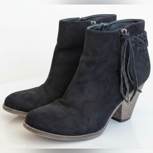 MIA Finnegan Black Suede Braided Tassel Ankle Booties - Size 6.5